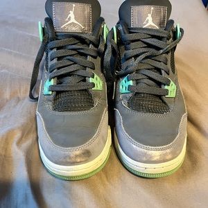 Kids green glow Jordan 4